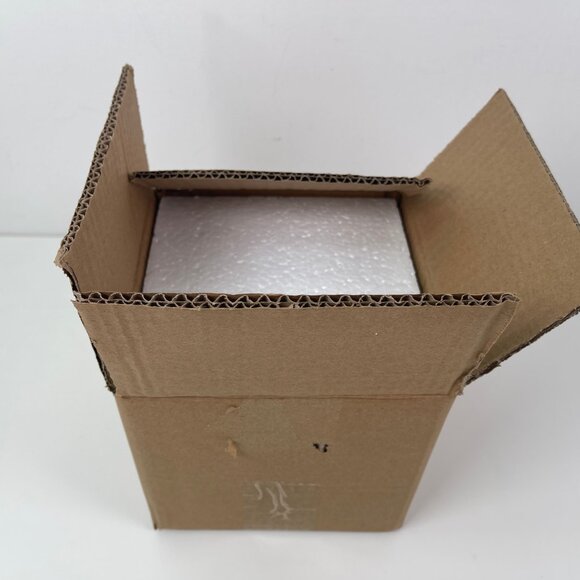 Marvel Spider-Man 20 Oz Ceramic Heat Reactive Mug - Picture 5 of 6